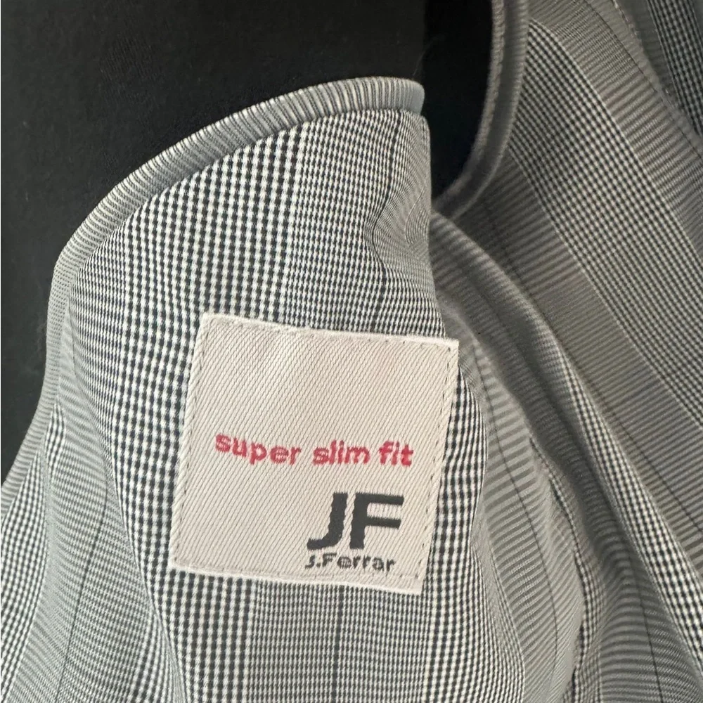 JF J. Ferrar Slim Fit Black Suit Jacket Blazer - Size 40R - Stretch Comfort